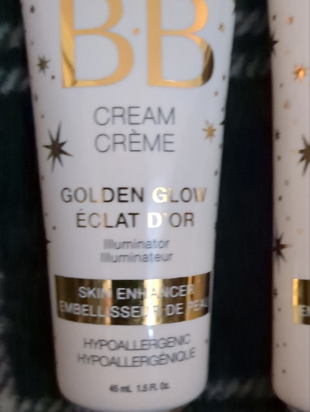 Two Marcelle BB Cream Golden Glow Illuminator - Hypoallergenic (45 ml) - Picture 2 of 4